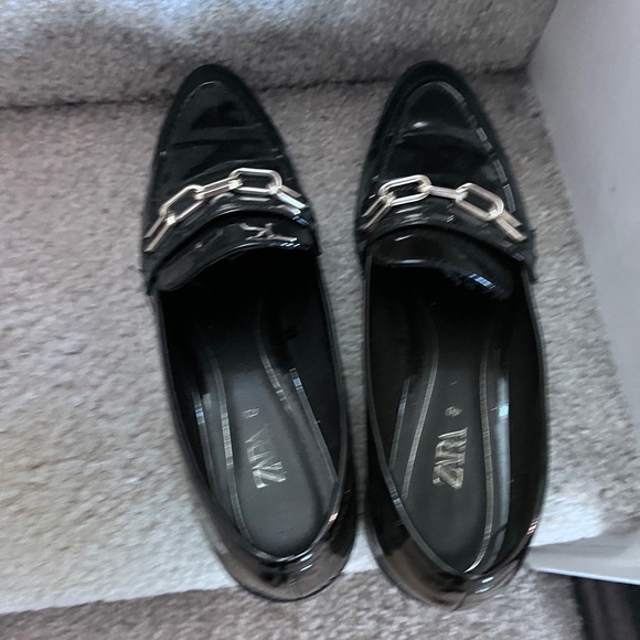 Zara black patent leather loafers  with gold hardware . size 9.5 US/European 40 - Picture 1 of 10